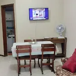 Apartamento No Centro Proximo A Praia